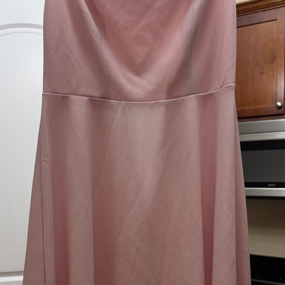Elegant Pink Sleeveless Dress - Picture 6 of 7